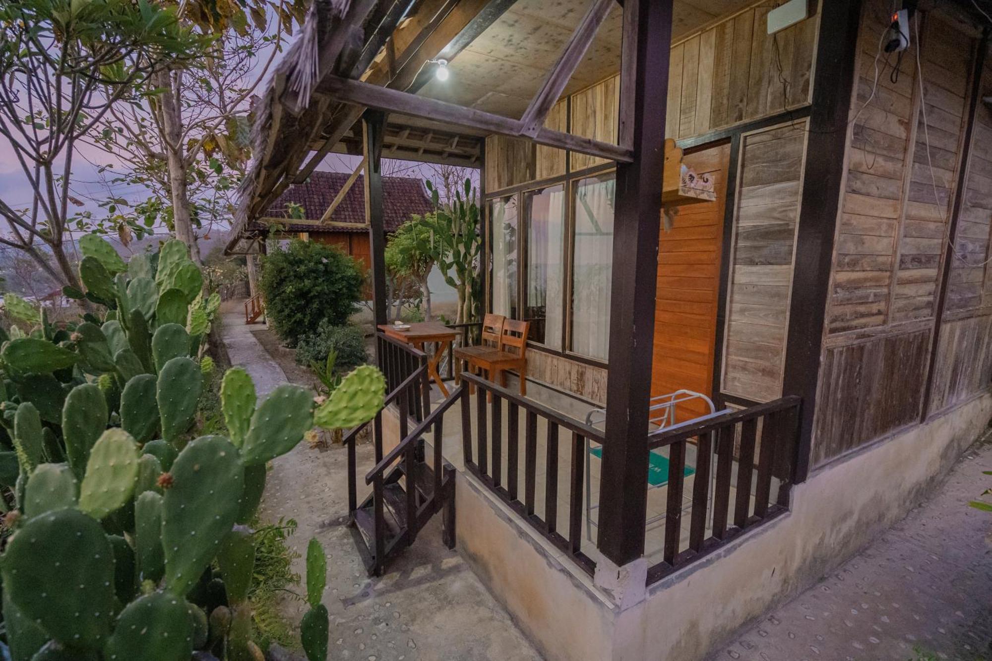 The Somayan Bungalows Batununggul Buitenkant foto