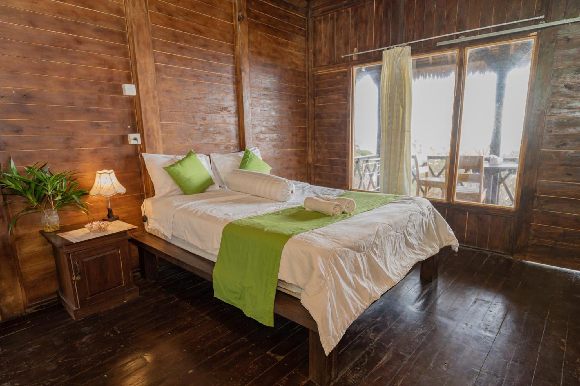 The Somayan Bungalows Batununggul Buitenkant foto