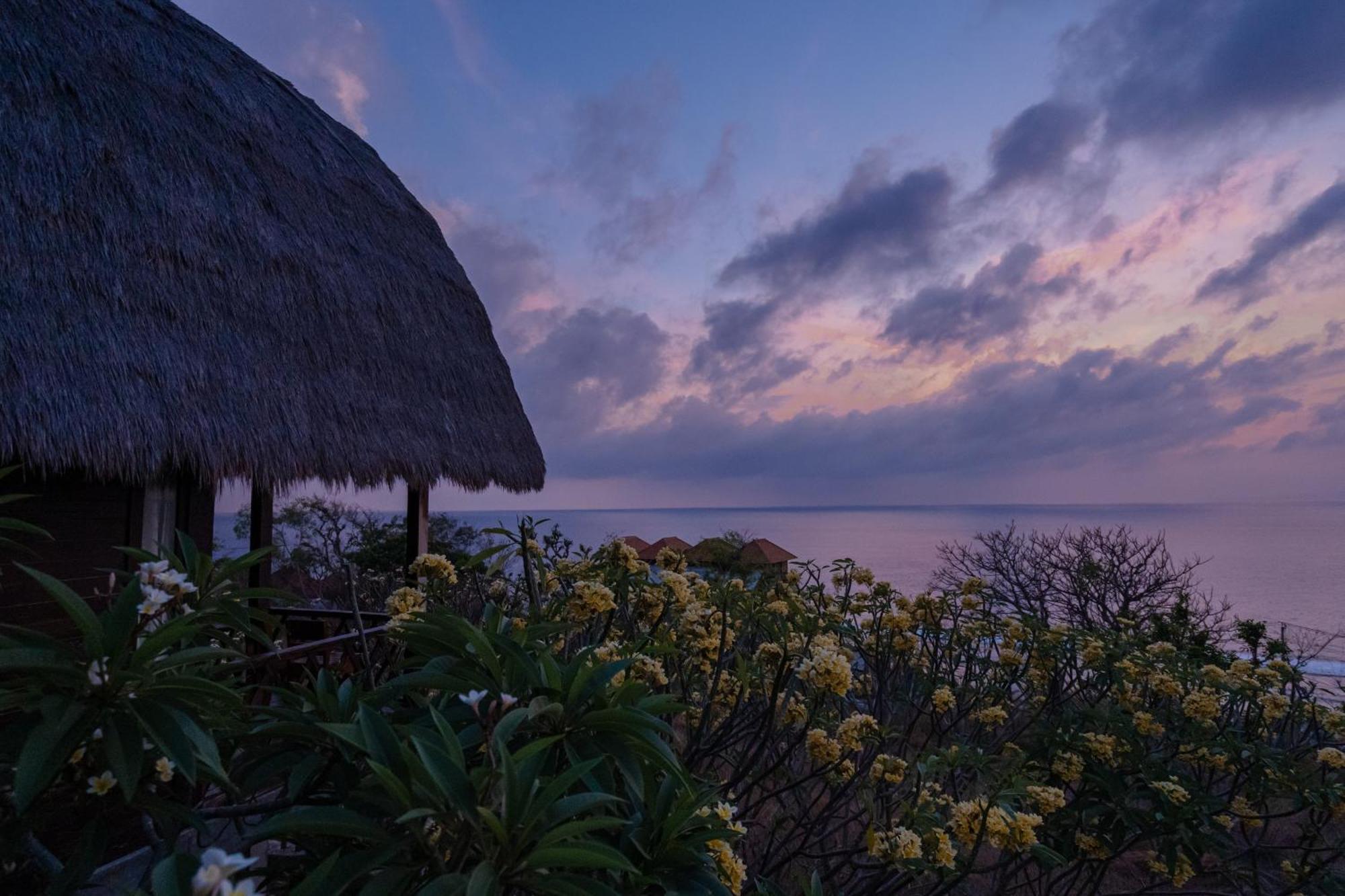 The Somayan Bungalows Batununggul Buitenkant foto